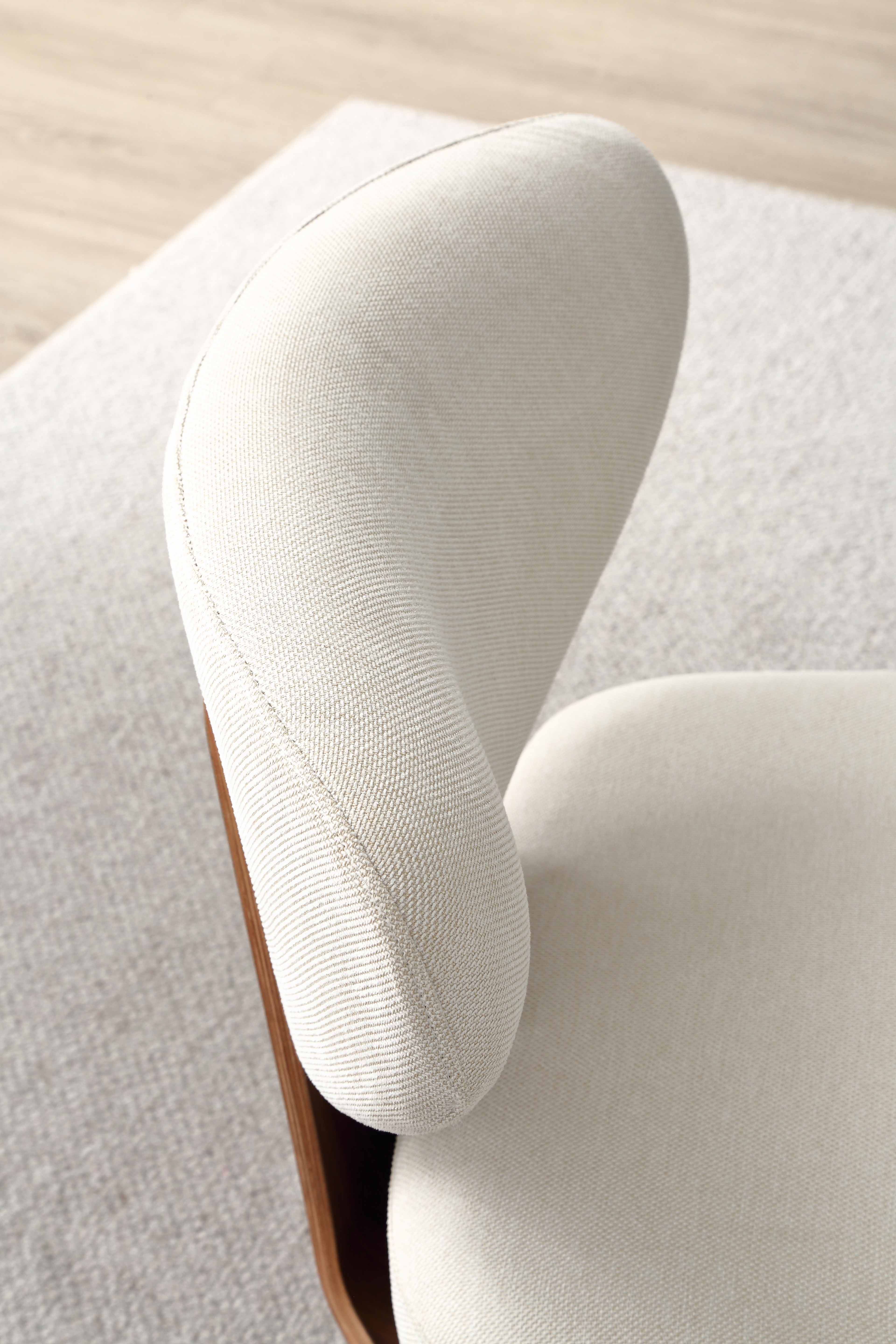 Height Adjustable Linen Office Chair: Breathable linen fabric, filled with high-density rebound sponge